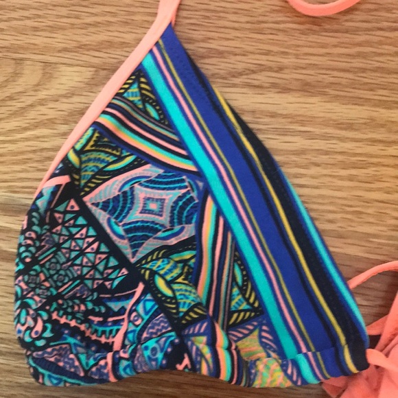 Triangle bikini top - Picture 2 of 3